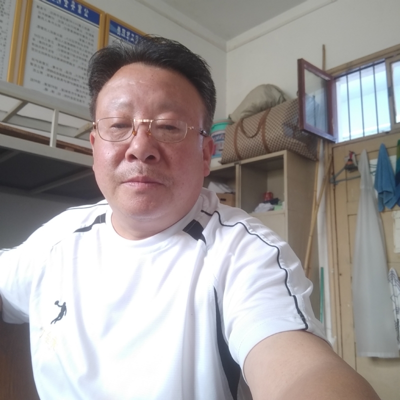 咣次次的第二张照片--驻马店中老年相亲网